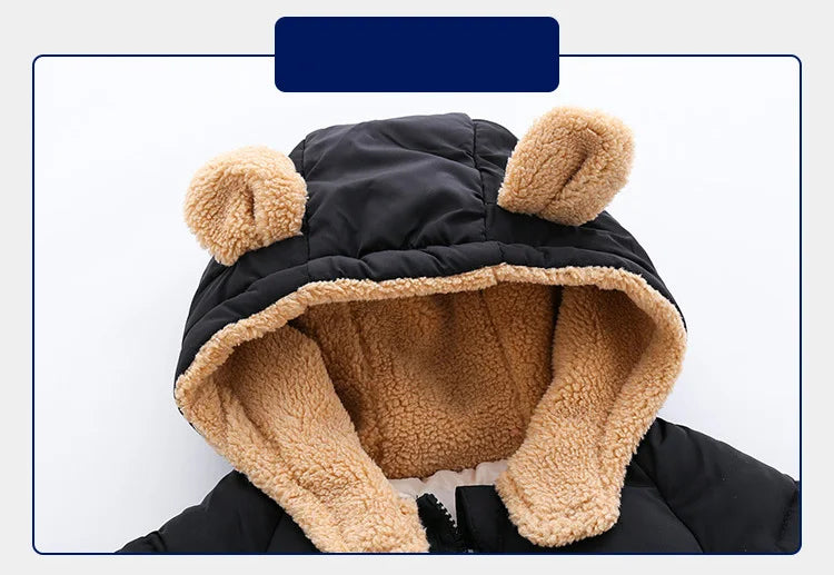 Kuschelige Bären-Jacke für Kinder – Wärme und Stil vereint