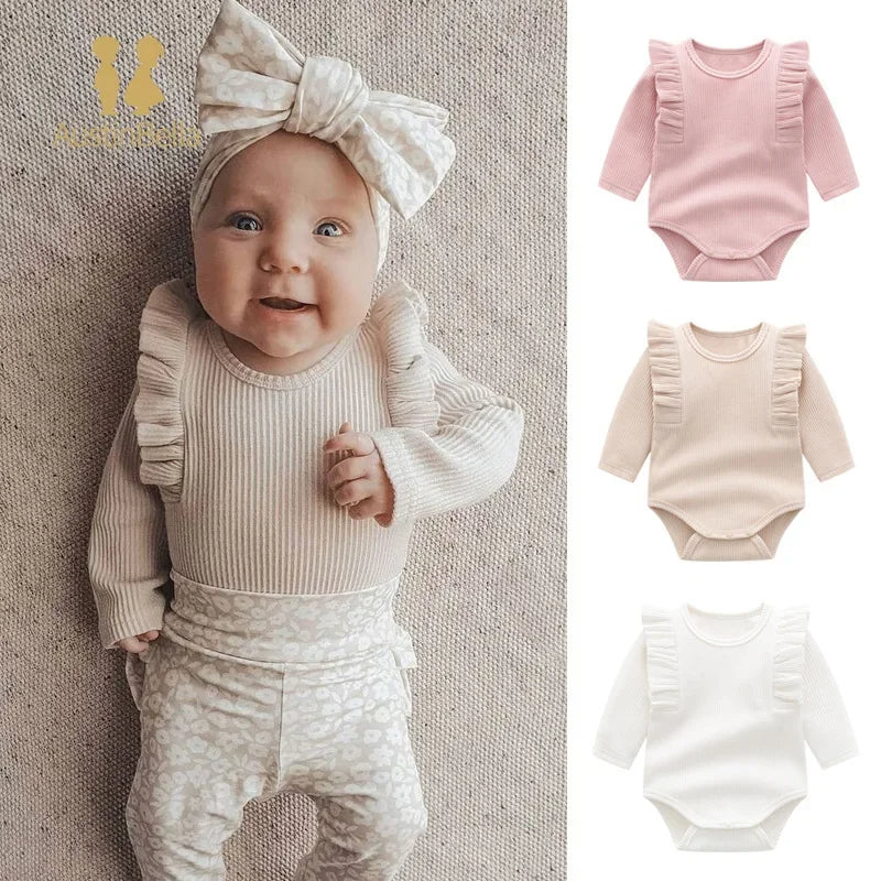 Kuschelweicher Rüschen-Body von Modern Kid