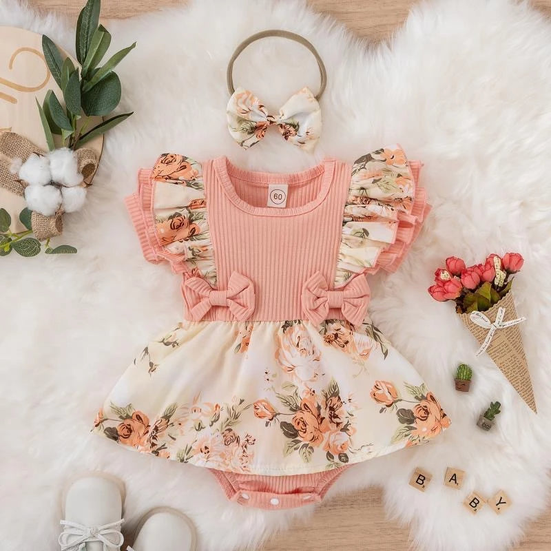 Zauberhafte Baby-Kleidchen-Sets für Mädchen