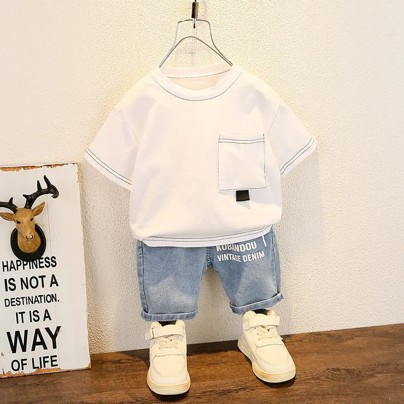 Kinder-Set „Urban Style“ – Bequemes T-Shirt & Jeans-Shorts