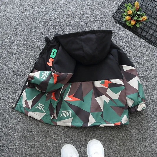 Regenjacke / Übergangsjacke / Windjacke mit Kapuze für Jungen