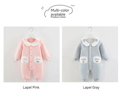 Kuschelweicher Baby-Strampler von Modern Kid
