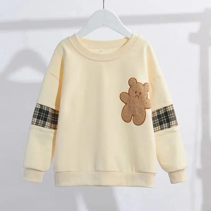 Kuschelige Bärenfreunde-Kollektion – Stilvolles Outfit für kleine Entdecker