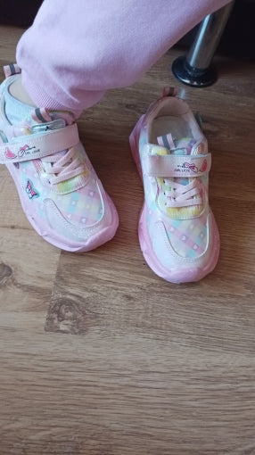 Leuchtende Kinder-Sneaker mit Schmetterlings-Design