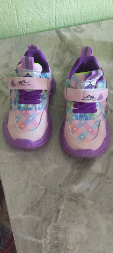 Leuchtende Kinder-Sneaker mit Schmetterlings-Design