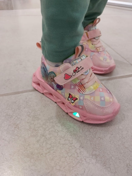 Leuchtende Kinder-Sneaker mit Schmetterlings-Design