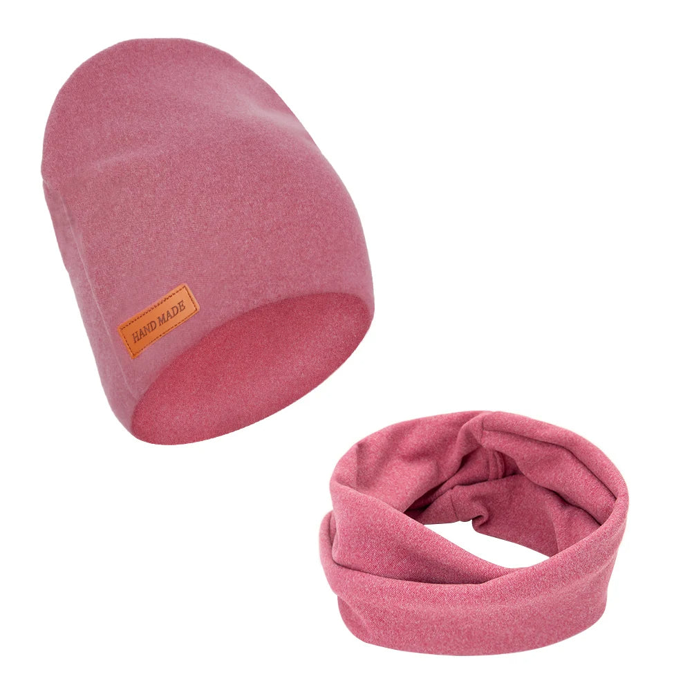 Handgemachtes Set aus Mütze & Halstuch für Kinder