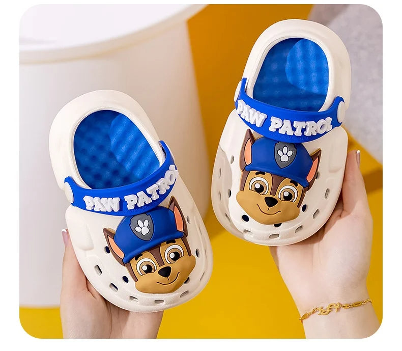 Kinder Badeschuhe – Luftig, Rutschfest & Farbenfroh