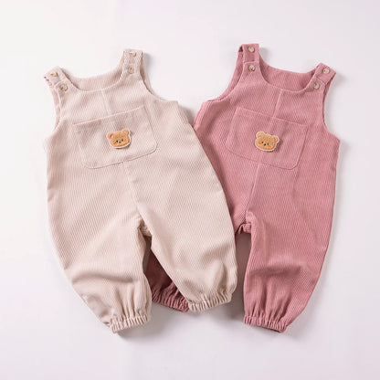 Cord-Latzhose für Babys & Kleinkinder mit Bären-Applikation