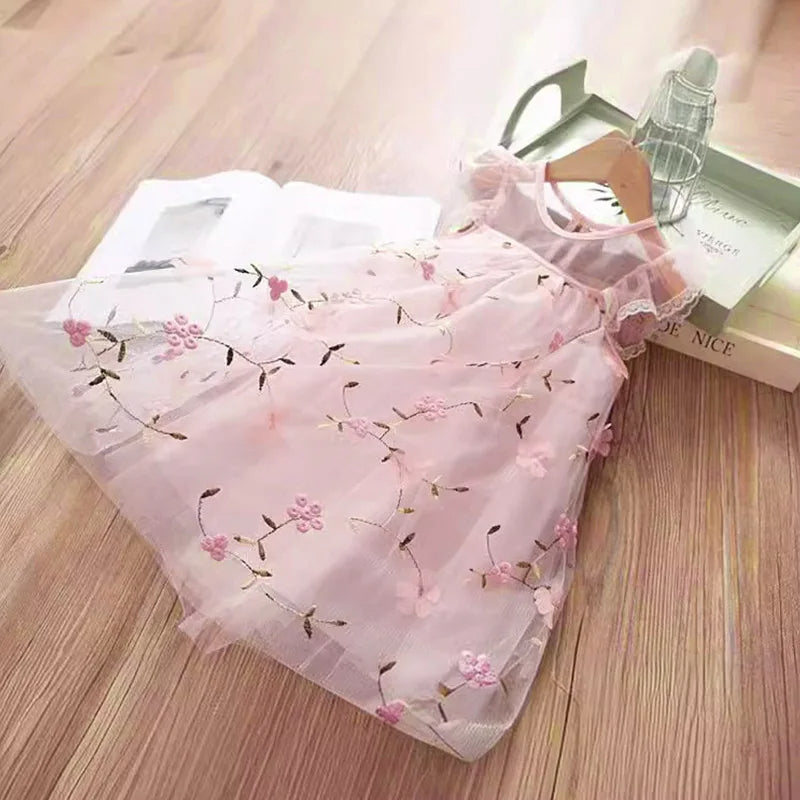 "Blütenzauber" – Das Traumkleid für kleine Prinzessinnen