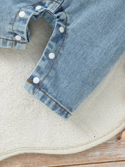 Liebevolle Latzhose "I ❤️ Mama" – Für die Kleinsten mit Stil