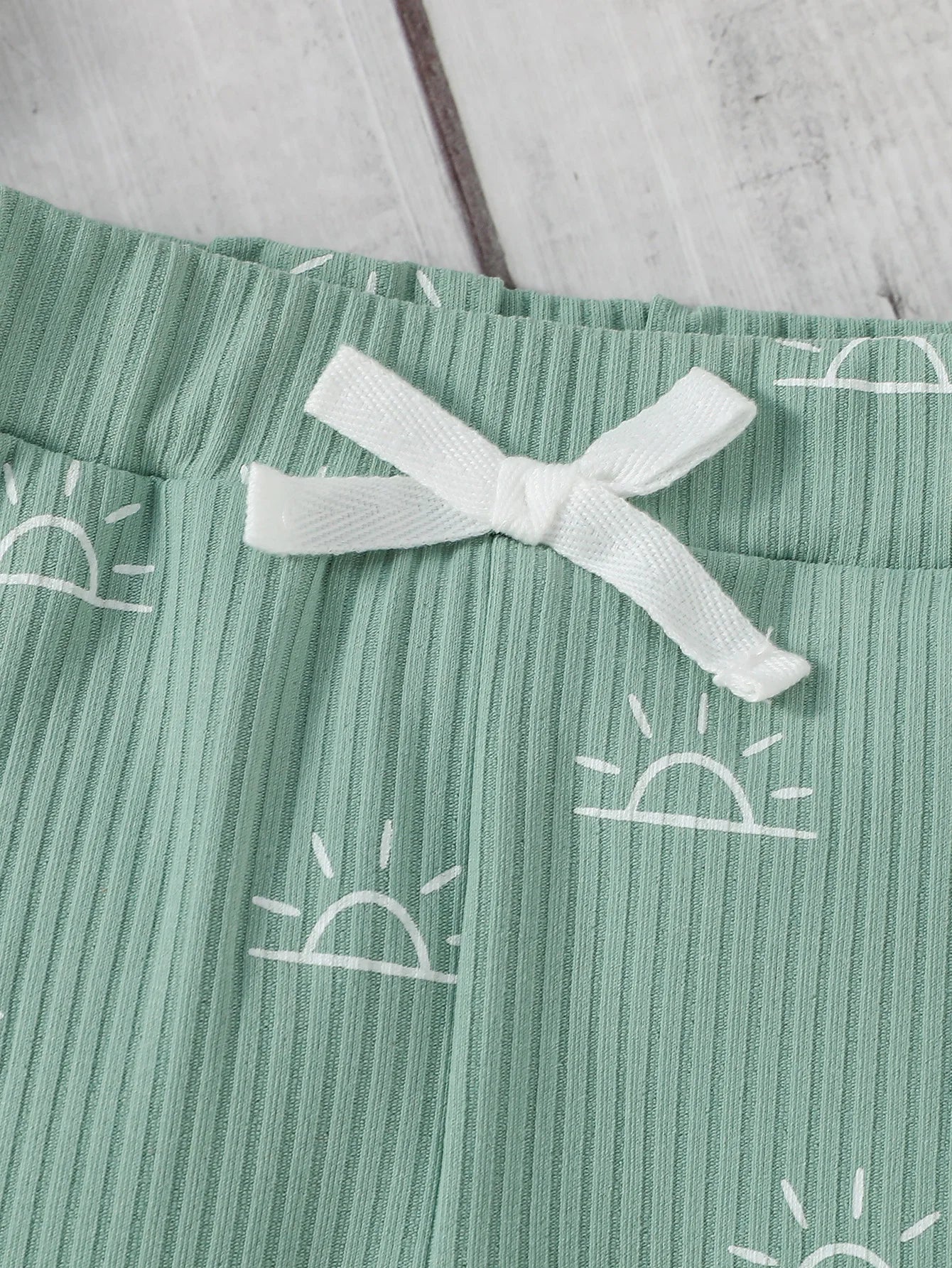 Baby Jungen 2-teiliges Outfit mit Sonnen-Print – Body & Hose