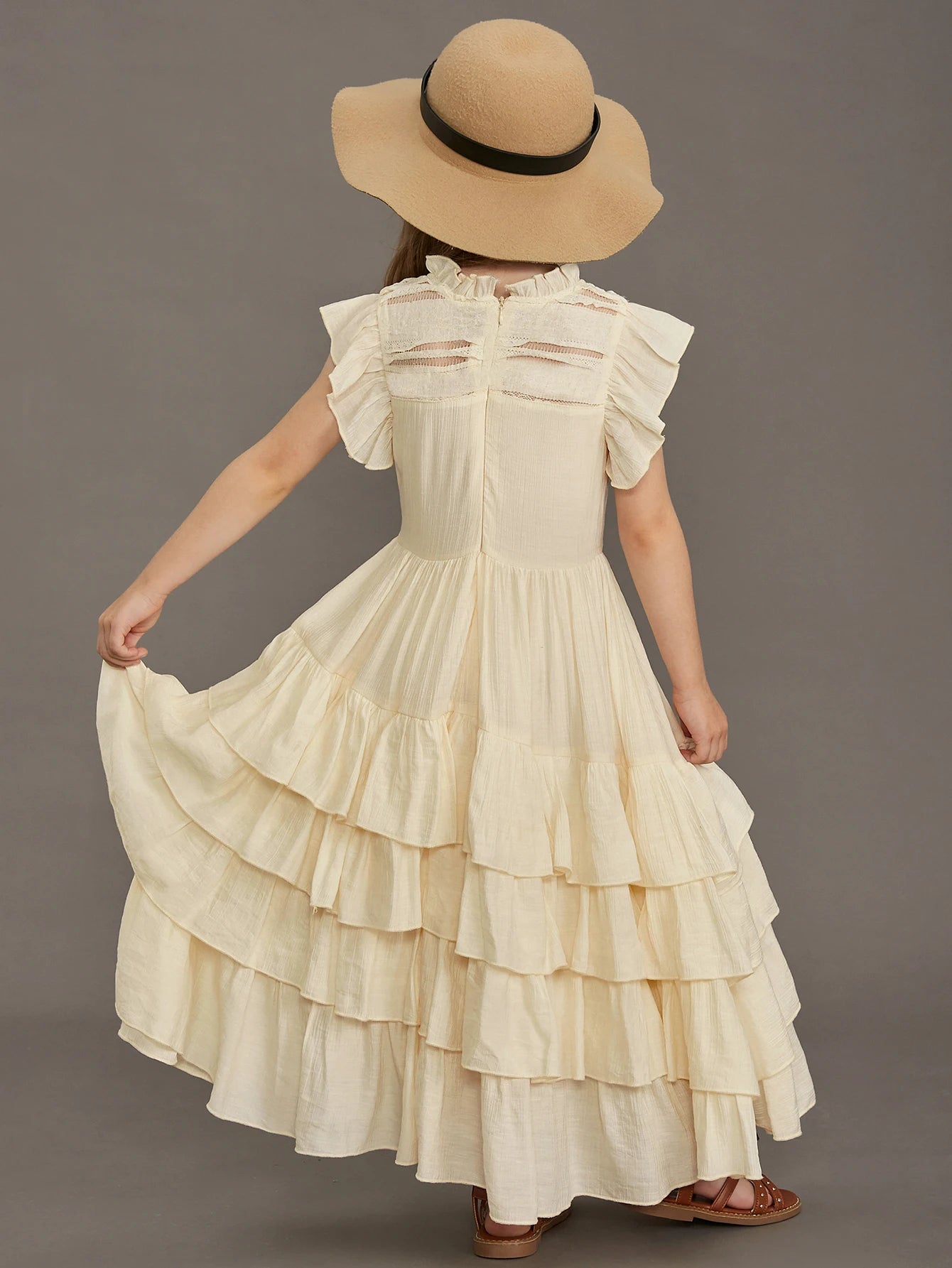 Traumhaftes Lagen-Sommerkleid für Mädchen