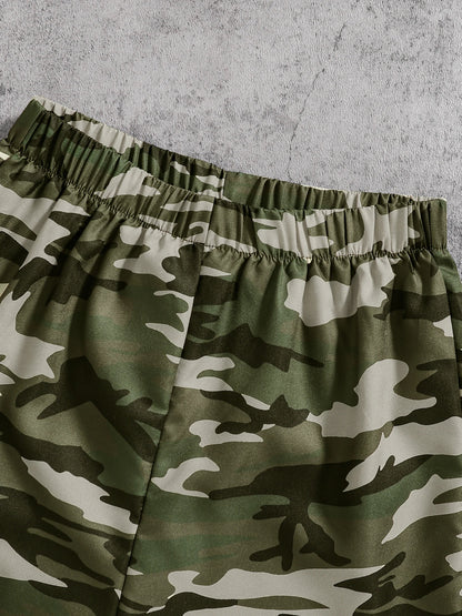 Abenteuer-Set für Trendsetter: Camouflage Cargo & Kuschelpullover