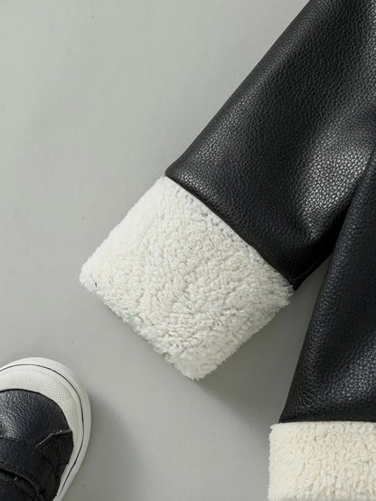 Kuschelweiche Lammfell-Imitat Jacke für kleine Trendsetter