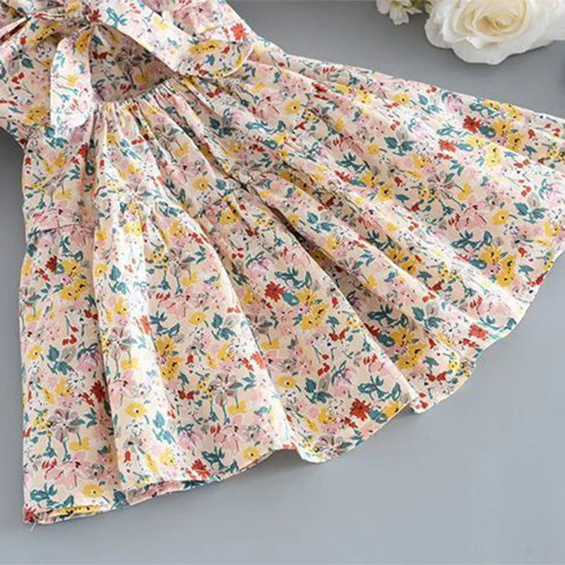 Zauberhaftes Babykleid „Blütenzauber“ – Für Mädchen