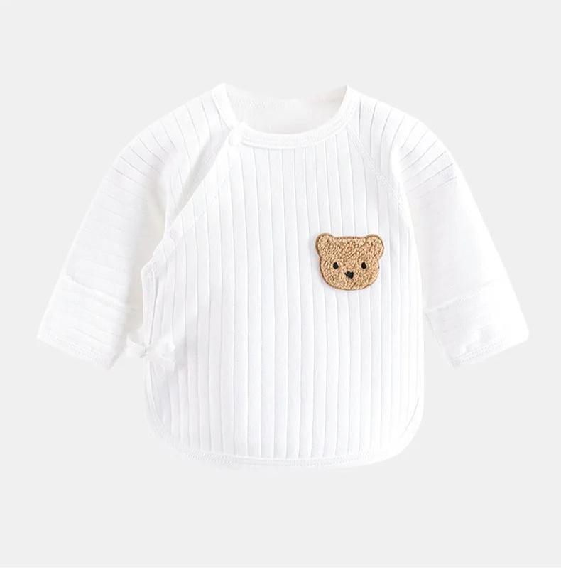 Kuschelweiches Baby-Langarmshirt mit Bärenapplikation