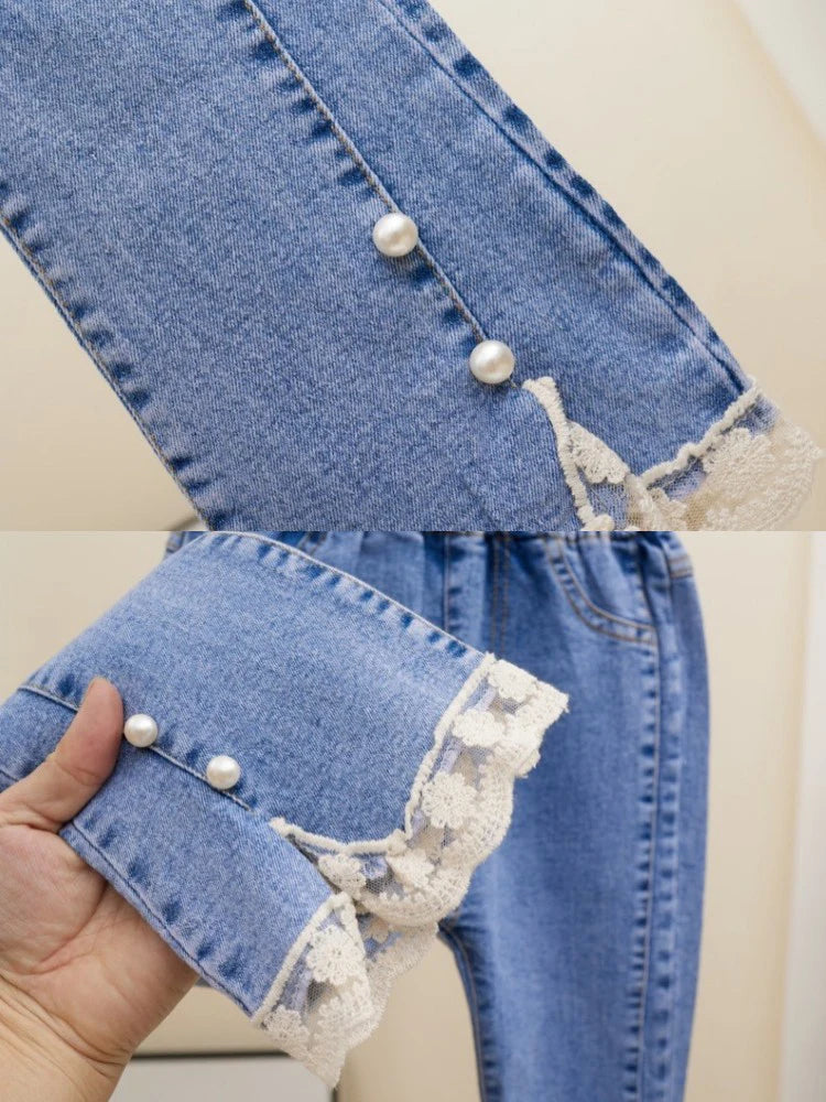 Zauberhafte Spitzen-Jeans für Mädchen