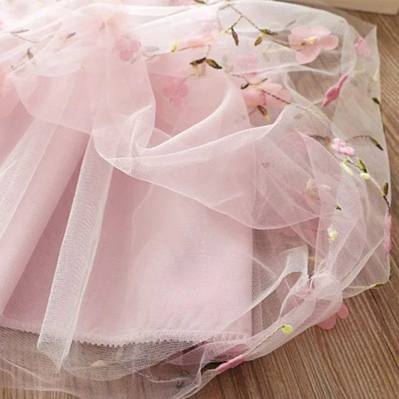 "Blütenzauber" – Das Traumkleid für kleine Prinzessinnen