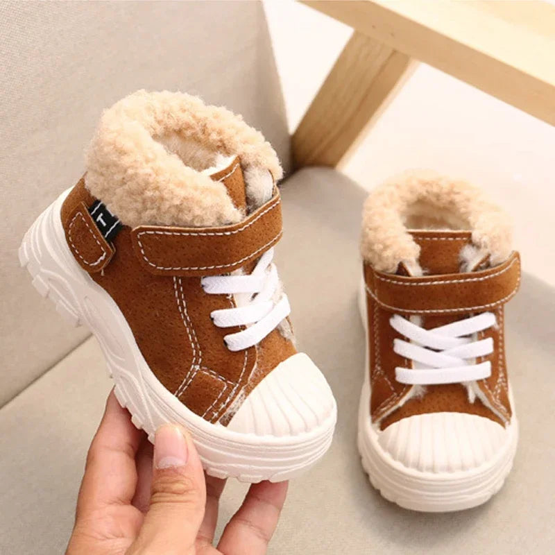 Kuschelwarme Kinder-Winterstiefel "Frosty Steps"