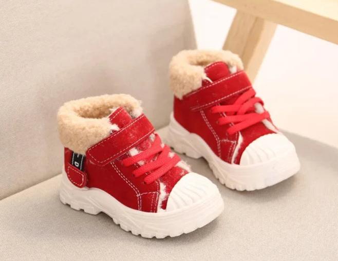 Kuschelwarme Kinder-Winterstiefel "Frosty Steps"