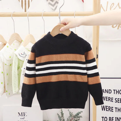 Kuschelweicher Streifenzauber – Der Wohlfühlpullover für kleine Entdecker