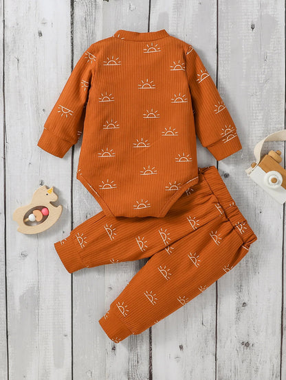 Baby Jungen 2-teiliges Outfit mit Sonnen-Print – Body & Hose