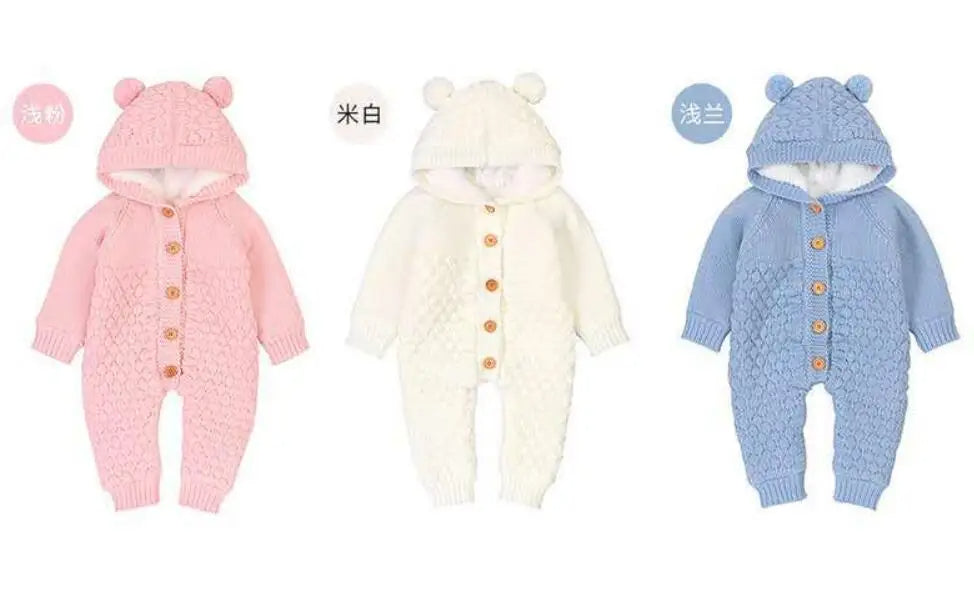 Kuscheliger Baby-Strickoverall "Bärenzauber"