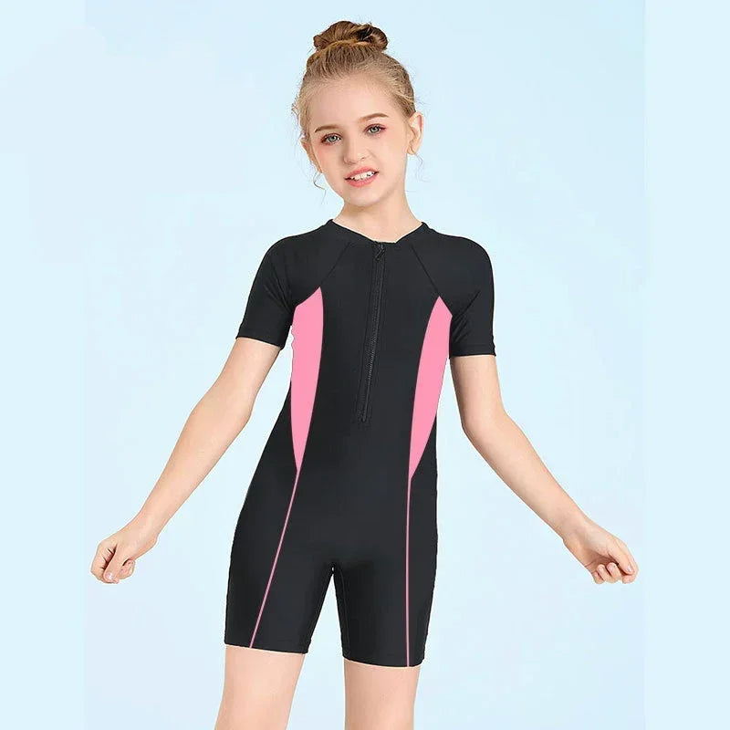 Modern Kid Kinder-Badeanzug – Komfort, Schutz & Style für kleine Wasserratten