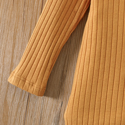 Kuschelweiches Strickkleid für kleine Trendsetter