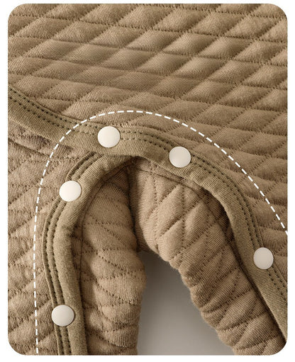 Gesteppter Baby-Strampler aus 100 % Baumwolle – warm & zeitlos