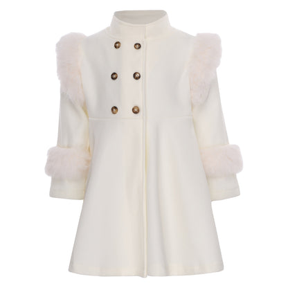 Festlicher Mädchenmantel mit Kunstfellbesatz – warm gefüttert & edel in Creme