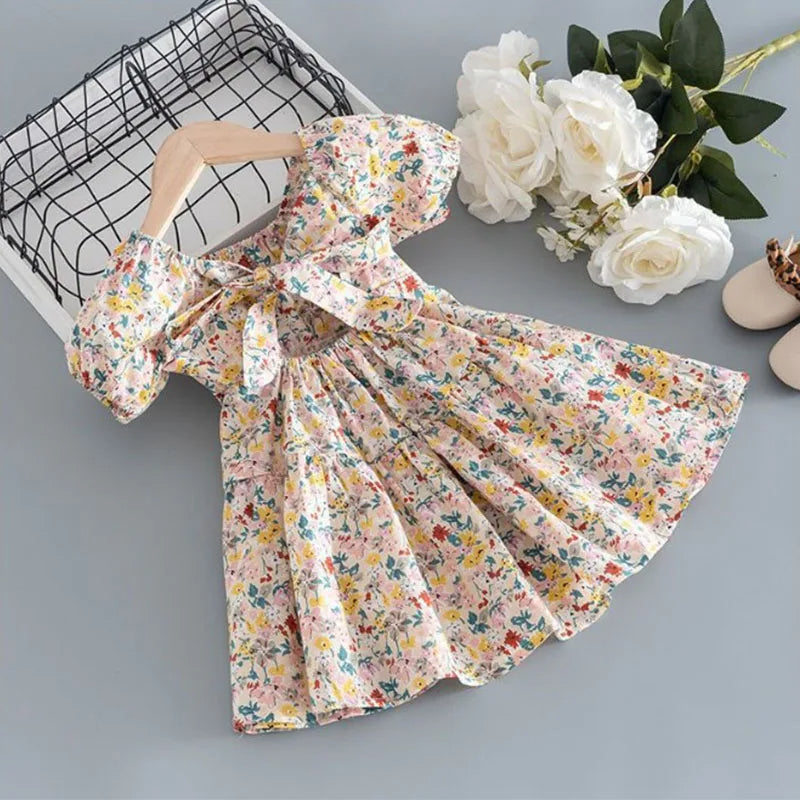 Zauberhaftes Babykleid „Blütenzauber“ – Für Mädchen
