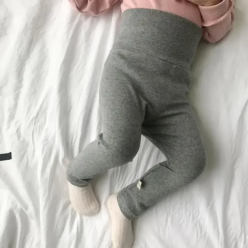 Kuschelweiche Baby-Leggings – Der perfekte Begleiter für kleine Entdecker