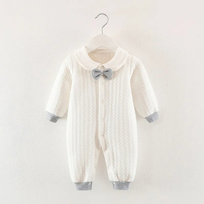 Kuschelweicher Baby-Strampler von Modern Kid