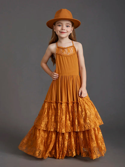 Langes Sommerkleid für Mädchen mit Spitze