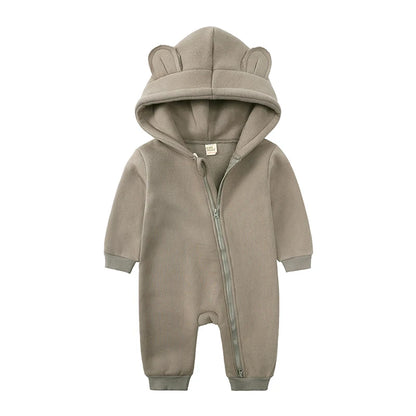 Baby-Overall mit Kapuze – 19 bezaubernde Designs