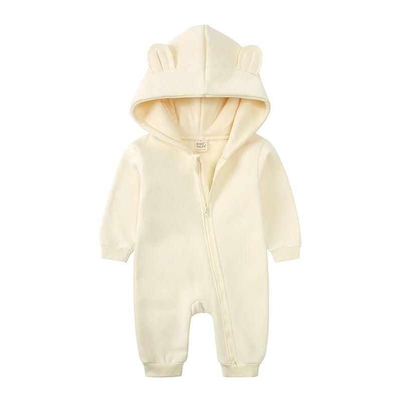 Baby-Overall mit Kapuze – 19 bezaubernde Designs