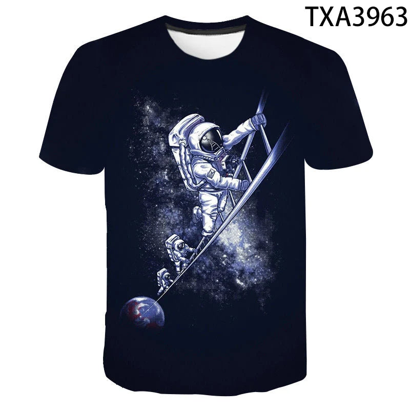 Kinder T-Shirt mit Weltraumdesign