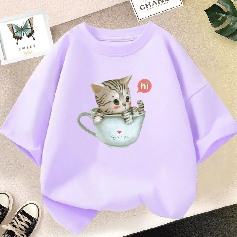 Niedliches Kinder-T-Shirt mit Katzenmotiv