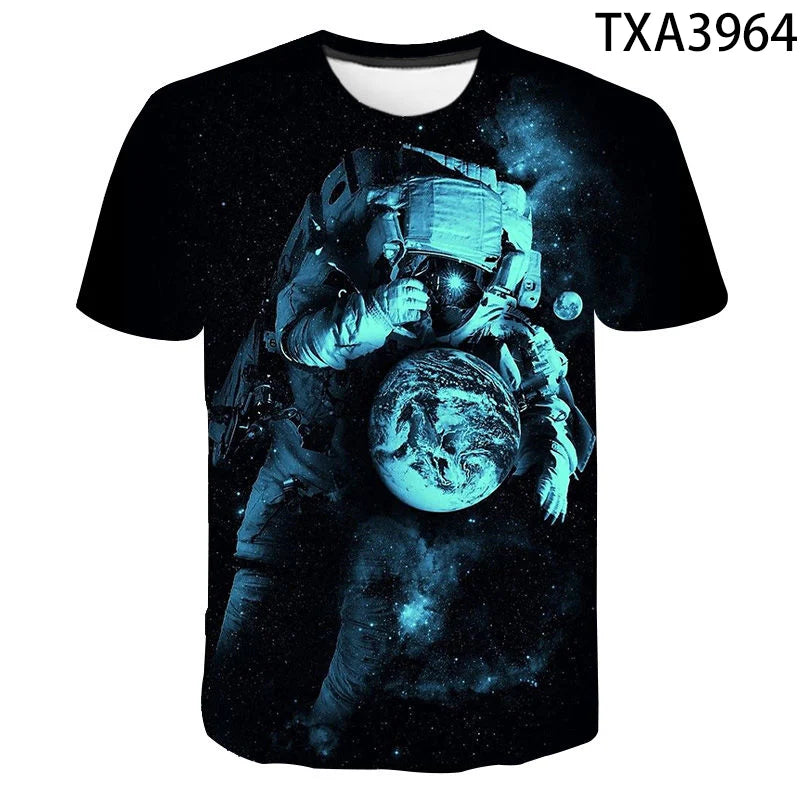 Kinder T-Shirt mit Weltraumdesign