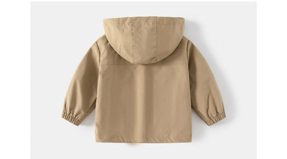 Regenjacke / Übergangsjacke einfarbig mit Kapuze in Schwarz oder Beige