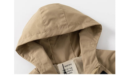 Regenjacke / Übergangsjacke einfarbig mit Kapuze in Schwarz oder Beige
