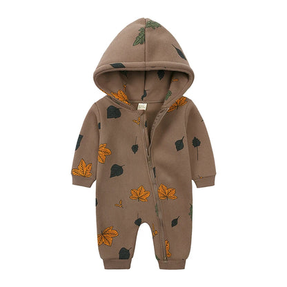Baby-Overall mit Kapuze – 19 bezaubernde Designs