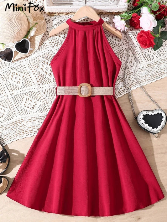 Elegantes Mädchenkleid mit Gürtel