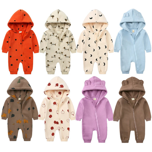 Baby-Overall mit Kapuze – 19 bezaubernde Designs