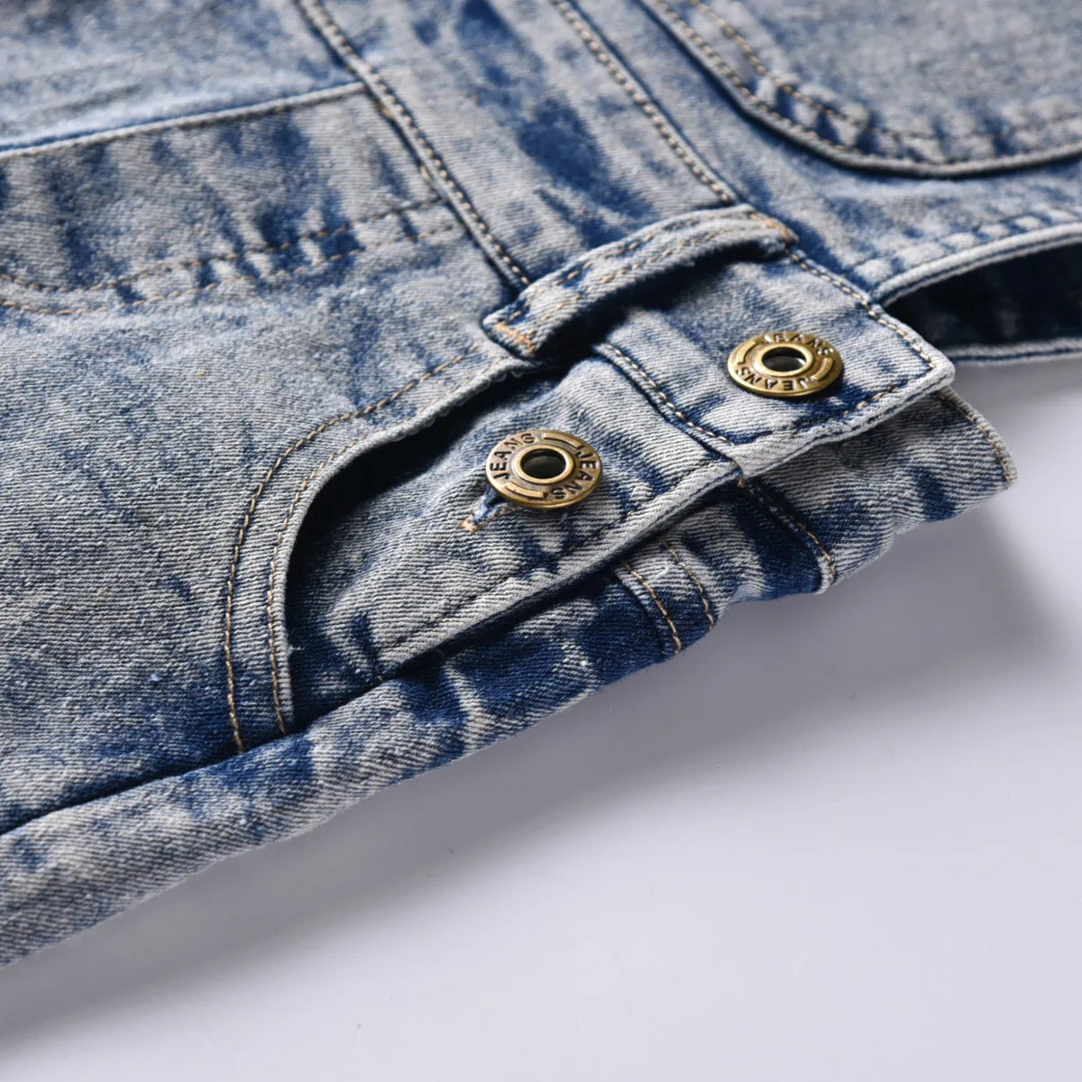 Kinder Jeans-Latzhose (Größen 80 bis 128)