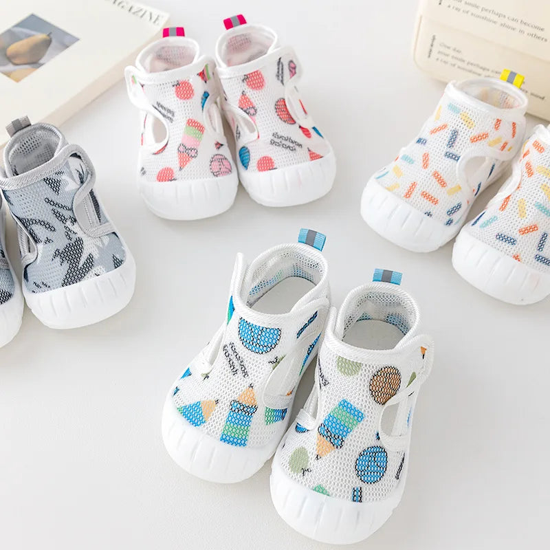 Bunte Baby-Sneaker – Perfekte Begleiter für kleine Entdecker!