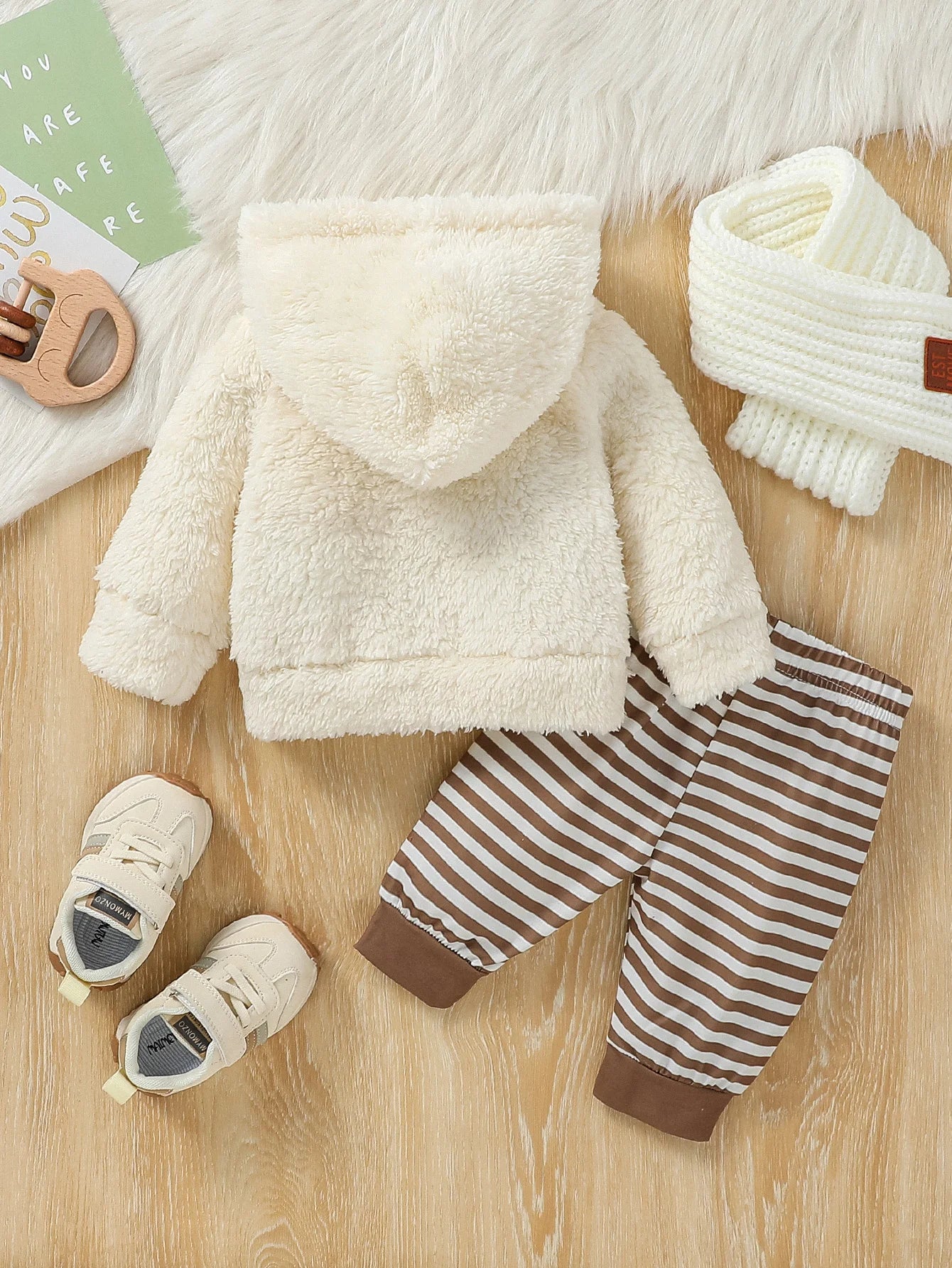 Kuscheliges Baby-Set mit Bärenmotiv