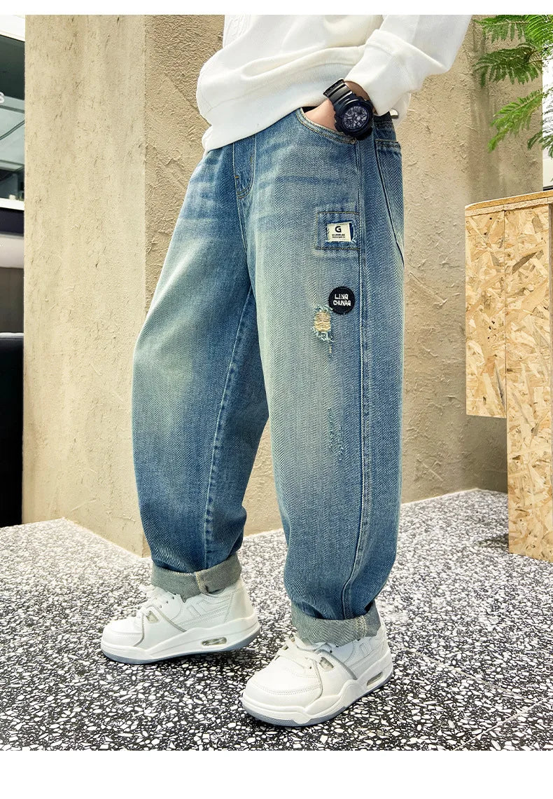 Trendige Baggy-Jeans für Kinder